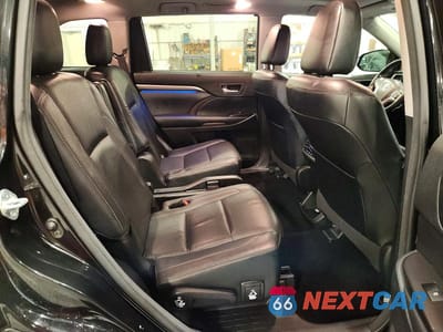 Zdjęcie 11 z 13 samochodu: 2017 TOYOTA HIGHLANDER HYBRID LIMITED PLATINUM VIN:5TDDGRFH1HS036108 - miniatura