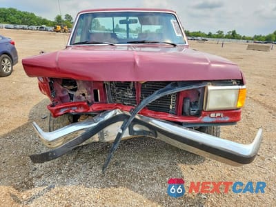 Piąte zdjęcie samochodu w środku: 1990 FORD F150 VIN:1FTDF15Y1LNA76693 - miniatura