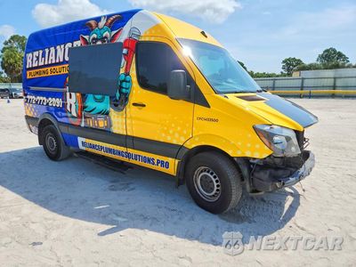 Czwarte zdjęcie samochodu z boku: 2018 MERCEDES-BENZ SPRINTER 2500 DELIVERY VAN VIN:WD3PE7CD2JP631083 - miniatura
