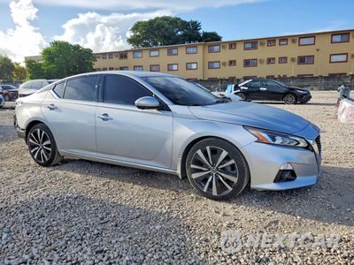 Czwarte zdjęcie samochodu z boku: 2020 NISSAN ALTIMA PLATINUM VIN:1N4BL4FV9LN301258 - miniatura