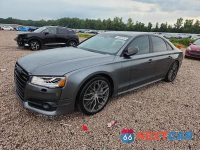 2017 AUDI S8 PLUS QUATTRO WUAJ5AFD8HN900944 - główne zdjęcie licytacji z USA - miniatura