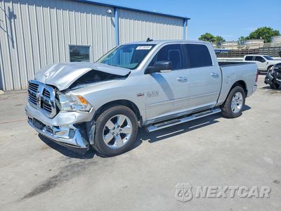 2017 RAM 1500 SLT 3C6RR6LT5HG604969 - główne zdjęcie licytacji z USA - miniatura