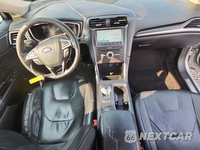 Zdjęcie 8 z 12 samochodu: 2019 FORD FUSION TITANIUM HEV VIN:3FA6P0RU9KR187565 - miniatura