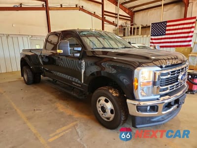 Czwarte zdjęcie samochodu z boku: 2026 FORD F350 SUPER DUTY VIN:1FT8W3DT8TED99030 - miniatura