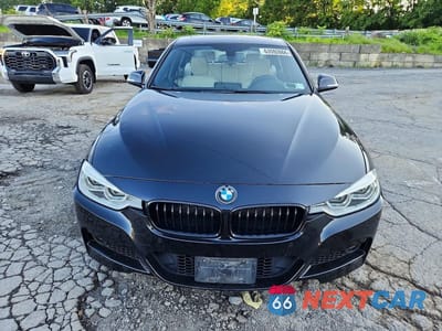 Piąte zdjęcie samochodu w środku: 2016 BMW 340 XI VIN:WBA8B7C56GK368577 - miniatura