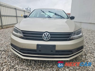 Piąte zdjęcie samochodu w środku: 2016 VOLKSWAGEN JETTA S VIN:3VW267AJ2GM218310 - miniatura