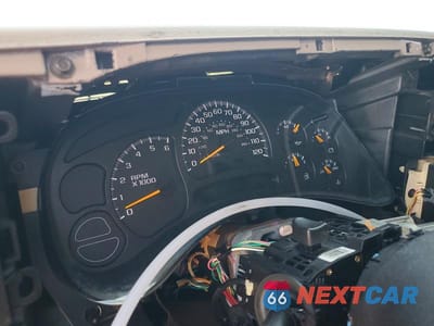 Zdjęcie 9 z 13 samochodu: 2003 CHEVROLET SUBURBAN K1500 VIN:3GNFK16T23G184652 - miniatura