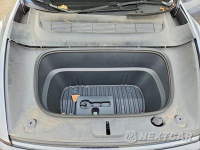 Zdjęcie 11 z 12 samochodu: 2026 TESLA MODEL Y VIN:7SAYGDEE7TF327272 - miniatura