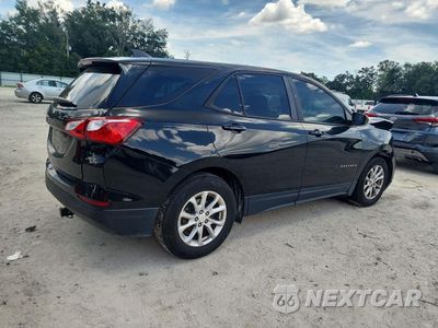 Trzecie zdjęcie samochodu z tyłu: 2020 CHEVROLET EQUINOX LS VIN:2GNAXHEV4L6227150 - miniatura