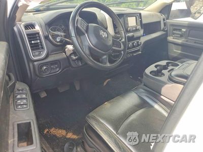 Zdjęcie 8 z 13 samochodu: 2020 RAM 3500 TRADESMAN VIN:3C63RRGL2LG247003 - miniatura