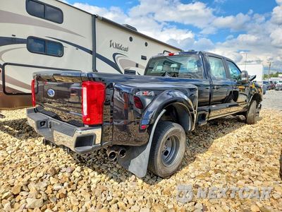 Trzecie zdjęcie samochodu z tyłu: 2023 FORD F350 SUPER DUTY VIN:1FT8W3DT8PEC97491 - miniatura