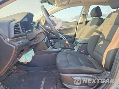 Zdjęcie 7 z 12 samochodu: 2019 HYUNDAI ELANTRA VALUE EDITION VIN:KMHD84LF8KU827852 - miniatura