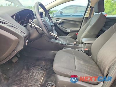 Zdjęcie 7 z 12 samochodu: 2015 FORD FOCUS SE VIN:1FADP3F25FL365083 - miniatura