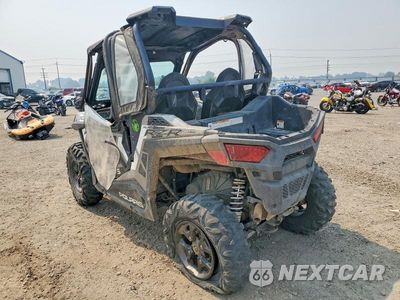 Trzecie zdjęcie samochodu z tyłu: 2016 POLARIS RZR 900 UTILITY VEHICLE VIN:3NSVAE873GH106538 - miniatura