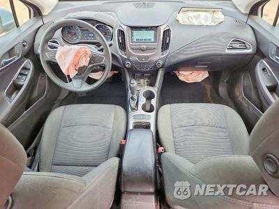 Zdjęcie 8 z 12 samochodu: 2018 CHEVROLET CRUZE LT VIN:1G1BE5SM6J7147786 - miniatura