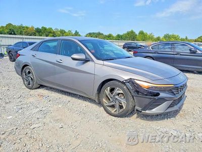 Czwarte zdjęcie samochodu z boku: 2024 HYUNDAI ELANTRA SEL VIN:KMHLS4DGXRU807326 - miniatura