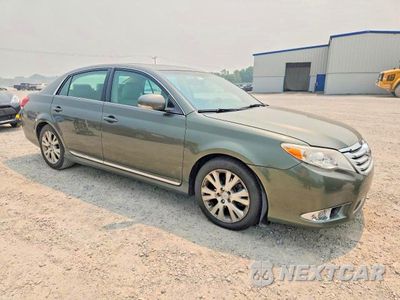 Czwarte zdjęcie samochodu z boku: 2011 TOYOTA AVALON BASE VIN:4T1BK3DB1BU406926 - miniatura