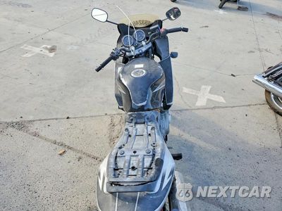 Zdjęcie 6 z 9 samochodu: 2008 SUZUKI GS500 VIN:VTTGM51A282100315 - miniatura