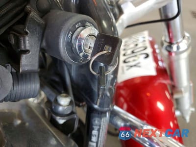 Zdjęcie 8 z 10 samochodu: 2012 HARLEY-DAVIDSON XL883 SUPERLOW VIN:1HD4CR214CC454501 - miniatura