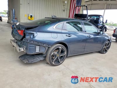 Trzecie zdjęcie samochodu z tyłu: 2019 CHEVROLET MALIBU LS VIN:1G1ZB5ST6KF221939 - miniatura