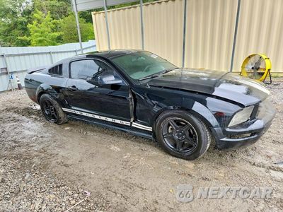 Czwarte zdjęcie samochodu z boku: 2006 FORD MUSTANG VIN:1ZVFT80N965255735 - miniatura