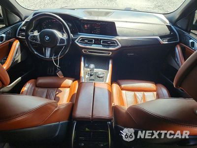 Zdjęcie 8 z 13 samochodu: 2021 BMW X6 M50I VIN:5UXCY8C03M9E36666 - miniatura