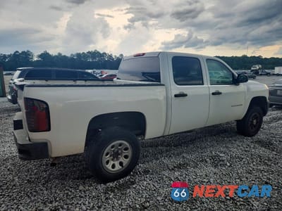 Trzecie zdjęcie samochodu z tyłu: 2011 CHEVROLET SILVERADO K1500 VIN:1GCPKPE32BF160076 - miniatura