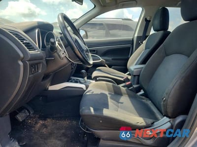 Zdjęcie 7 z 13 samochodu: 2012 MITSUBISHI OUTLANDER SPORT ES VIN:JA4AP3AU8CZ011115 - miniatura