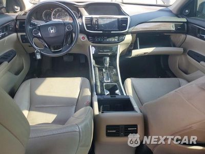 Zdjęcie 8 z 12 samochodu: 2016 HONDA ACCORD EXL VIN:1HGCR3F80GA023494 - miniatura