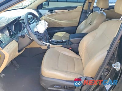 Zdjęcie 7 z 13 samochodu: 2012 HYUNDAI SONATA HYBRID VIN:KMHEC4A49CA034552 - miniatura