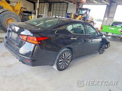 Trzecie zdjęcie samochodu z tyłu: 2024 NISSAN ALTIMA SV VIN:1N4BL4DV4RN395240 - miniatura