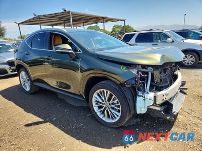 Czwarte zdjęcie samochodu z boku: 2025 LEXUS NX 350H PREMIUM VIN:2T2GKCEZ0SC055215 - miniatura