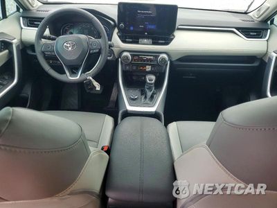 Zdjęcie 8 z 13 samochodu: 2023 TOYOTA RAV4 XLE PREMIUM VIN:4T3B6RFV0PU115802 - miniatura