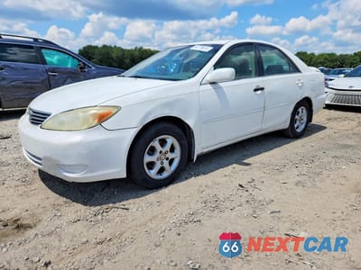 2003 TOYOTA CAMRY LE 4T1BE32K93U229764 - główne zdjęcie licytacji z USA - miniatura