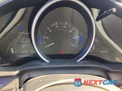 Zdjęcie 9 z 12 samochodu: 2018 HONDA FIT EX VIN:3HGGK5H87JM728687 - miniatura