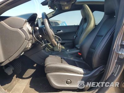 Zdjęcie 7 z 12 samochodu: 2016 MERCEDES-BENZ CLA 250 4MATIC VIN:WDDSJ4GB1GN355864 - miniatura