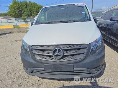 Piąte zdjęcie samochodu w środku: 2020 MERCEDES-BENZ METRIS VIN:W1YV0CEY3L3685695 - miniatura