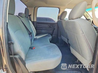 Zdjęcie 10 z 12 samochodu: 2017 RAM 1500 ST VIN:1C6RR6KT9HS773306 - miniatura