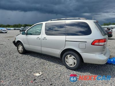 Drugie zdjęcie samochodu z przodu: 2003 TOYOTA SIENNA LE VIN:4T3ZF13C23U553010 - miniatura