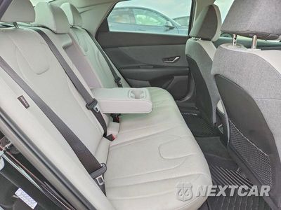 Zdjęcie 10 z 12 samochodu: 2024 HYUNDAI ELANTRA LIMITED VIN:KMHLP4DG1RU698109 - miniatura