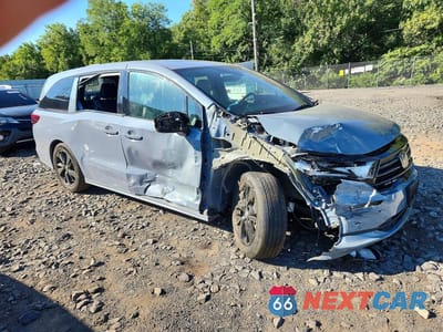 Czwarte zdjęcie samochodu z boku: 2024 HONDA ODYSSEY SPORT VIN:5FNRL6H76RB063265 - miniatura