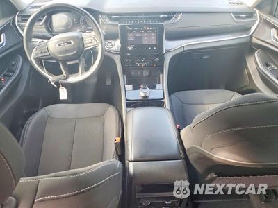 Zdjęcie 8 z 13 samochodu: 2023 JEEP GRAND CHEROKEE LAREDO VIN:1C4RJHAG6PC507752 - miniatura