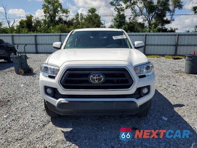 Piąte zdjęcie samochodu w środku: 2022 TOYOTA TACOMA SR5 V6 VIN:3TMAZ5CN6NM173685 - miniatura