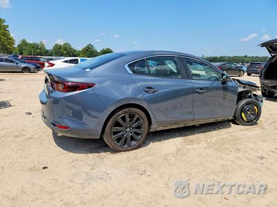 Trzecie zdjęcie samochodu z tyłu: 2022 MAZDA 3 PREFERRED VIN:3MZBPACL7NM314147 - miniatura