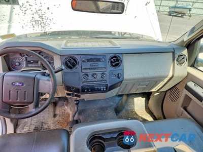 Zdjęcie 8 z 12 samochodu: 2009 FORD F250 SUPER DUTY VIN:1FTNF21569EA38438 - miniatura