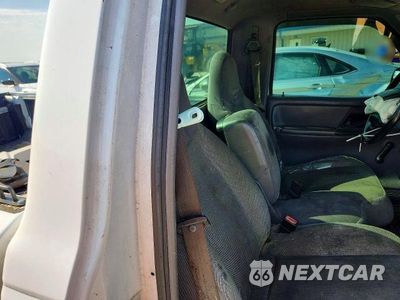 Zdjęcie 10 z 12 samochodu: 2002 FORD RANGER VIN:1FTYR10U32TA04871 - miniatura