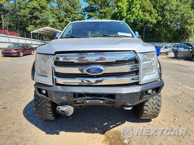 Piąte zdjęcie samochodu w środku: 2017 FORD F150 SUPERCREW VIN:1FTFW1EG1HKC68057 - miniatura