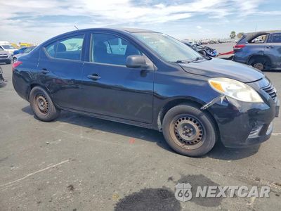 Czwarte zdjęcie samochodu z boku: 2012 NISSAN VERSA 1.6 S VIN:3N1CN7AP8CL810991 - miniatura