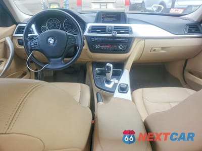 Zdjęcie 8 z 12 samochodu: 2013 BMW 328 XI SULEV VIN:WBA3B5C55DF594192 - miniatura