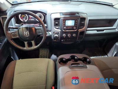 Zdjęcie 8 z 12 samochodu: 2016 RAM 1500 ST VIN:1C6RR7FT5GS129509 - miniatura